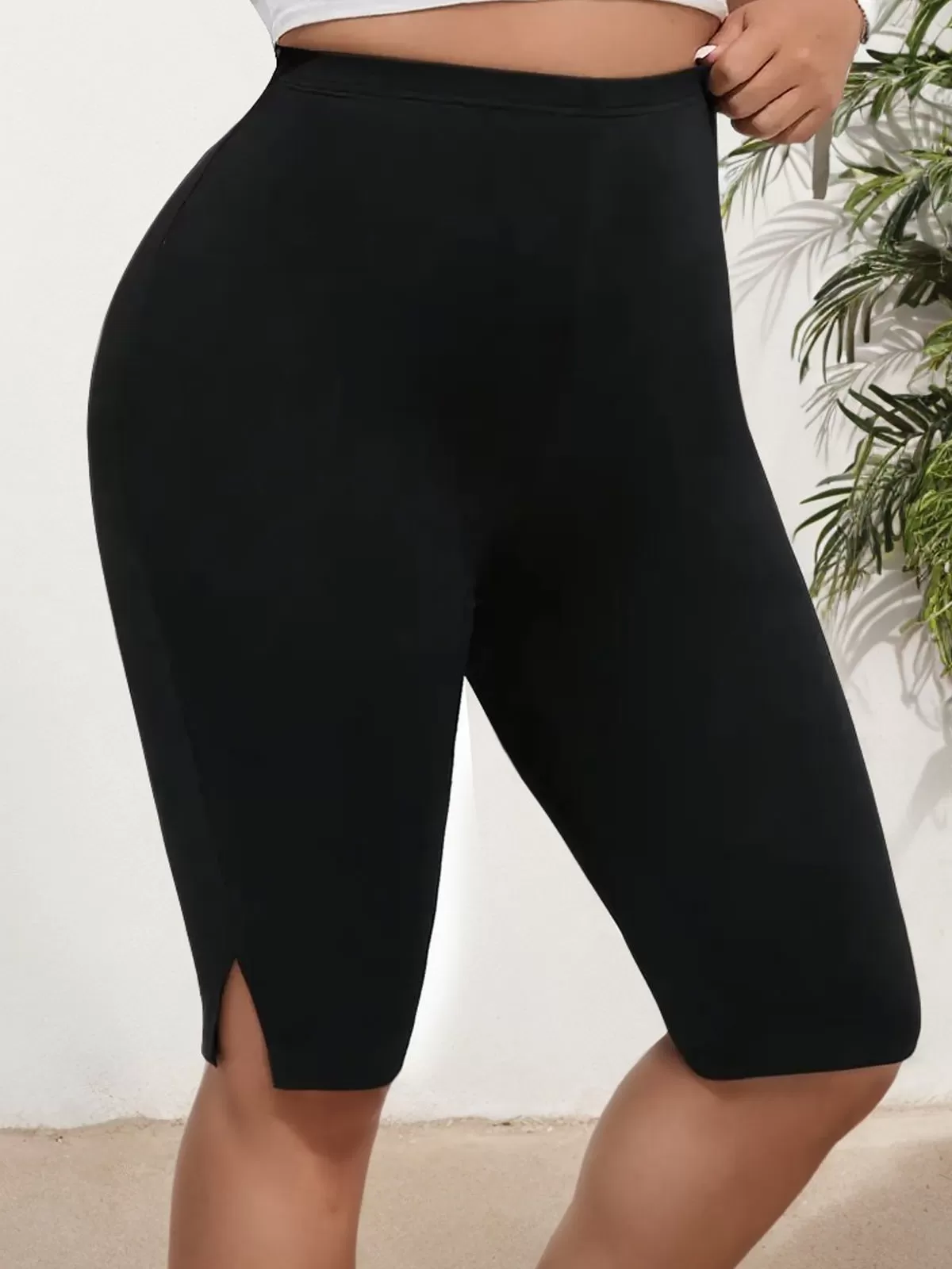 Plus Size Solid High Rise Elastic Waist Cycling Pants