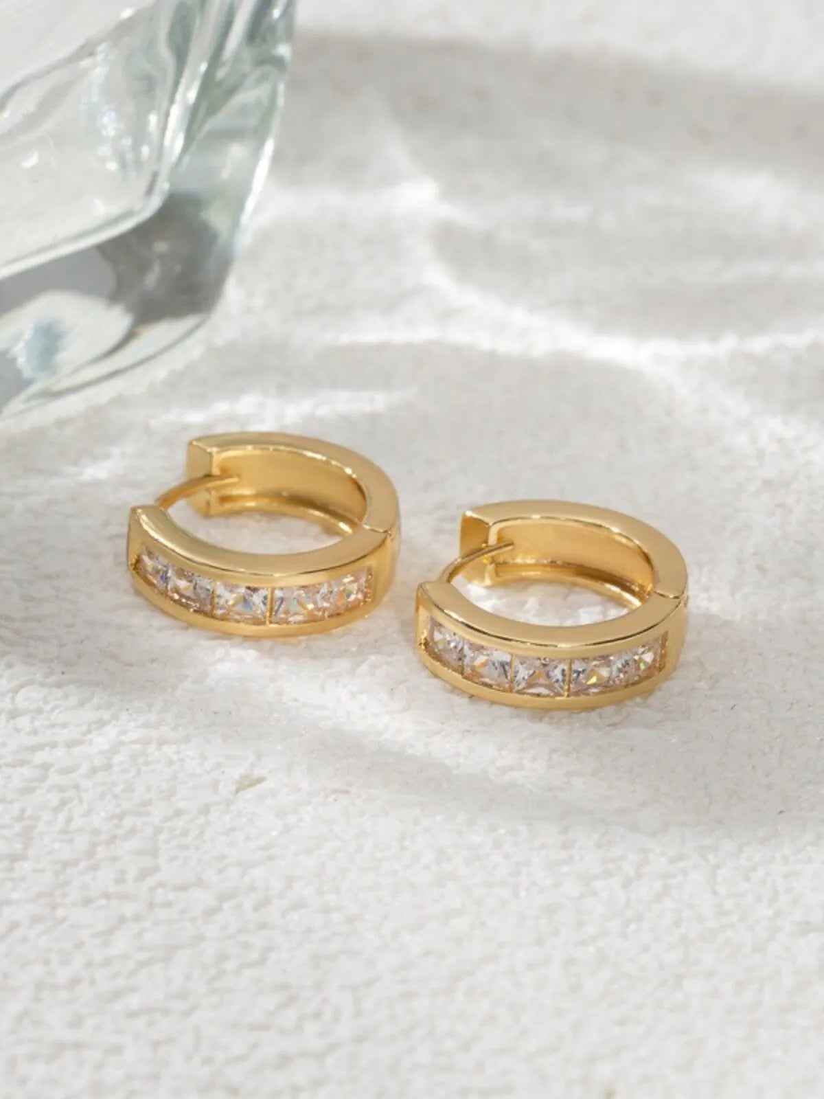 18k White Gold Plated Silver Simulated Diamond Crystals Huggie Hoop Earrings