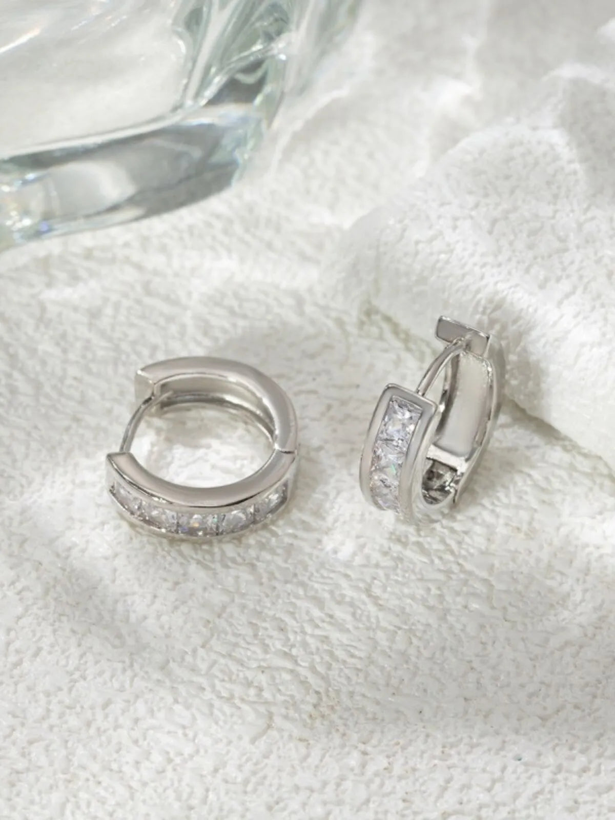 18k White Gold Plated Silver Simulated Diamond Crystals Huggie Hoop Earrings