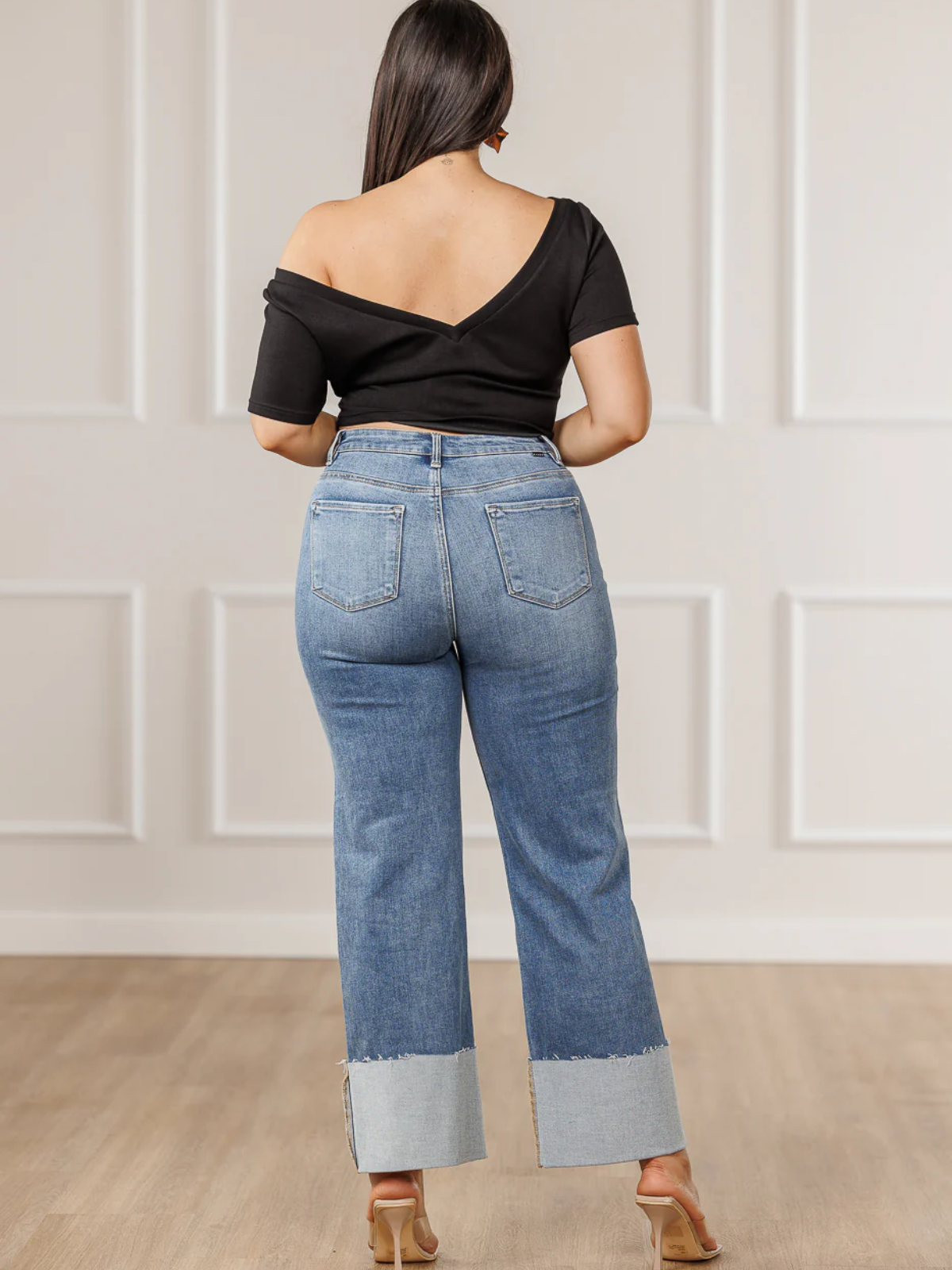 Strechy Streetwear Pocket Medium Rise Fly Denim Straight Leg Pants