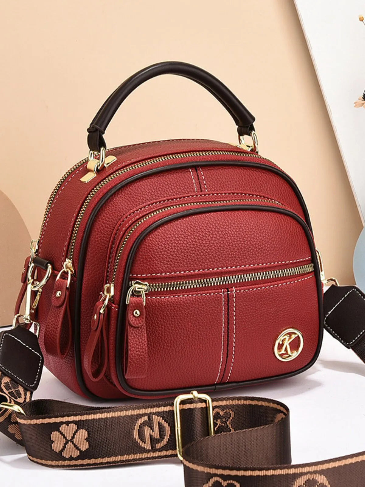 1pc Solid Pu Leather Metal Button Crossbody Bag