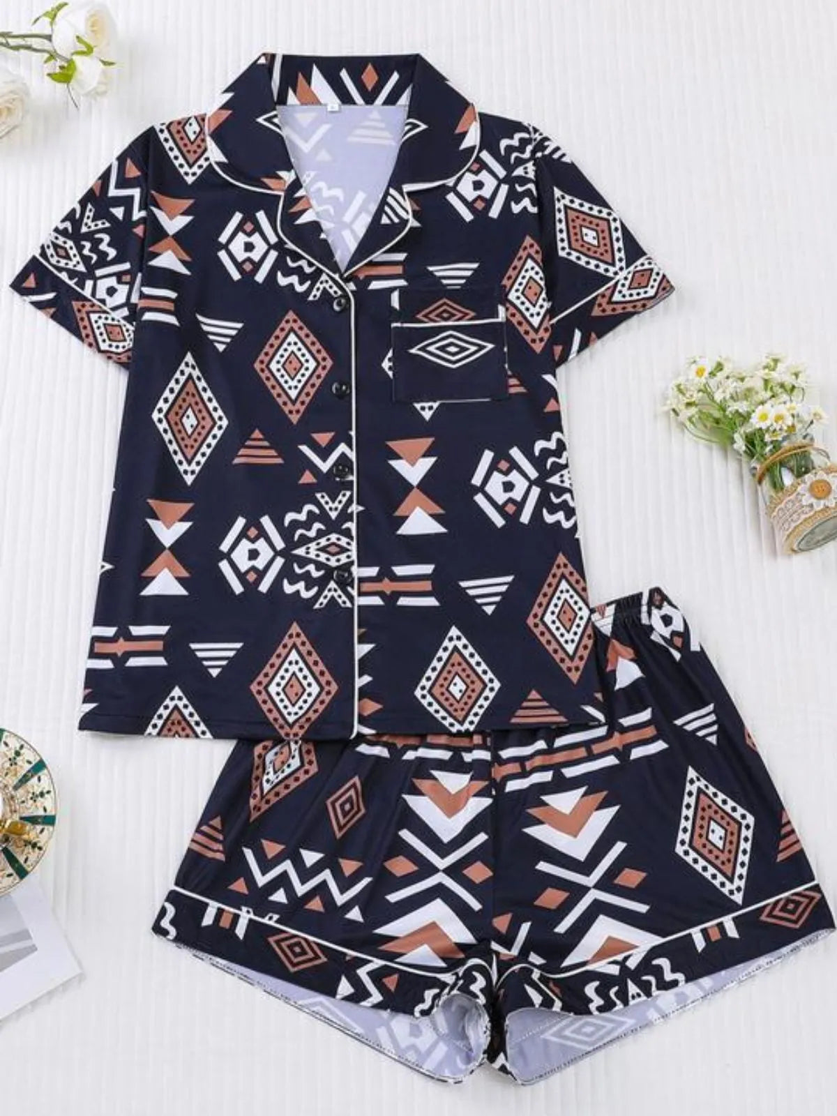 2pcs Casual Comfy Short Sleeve Button Geometric Pajama Shorts Set
