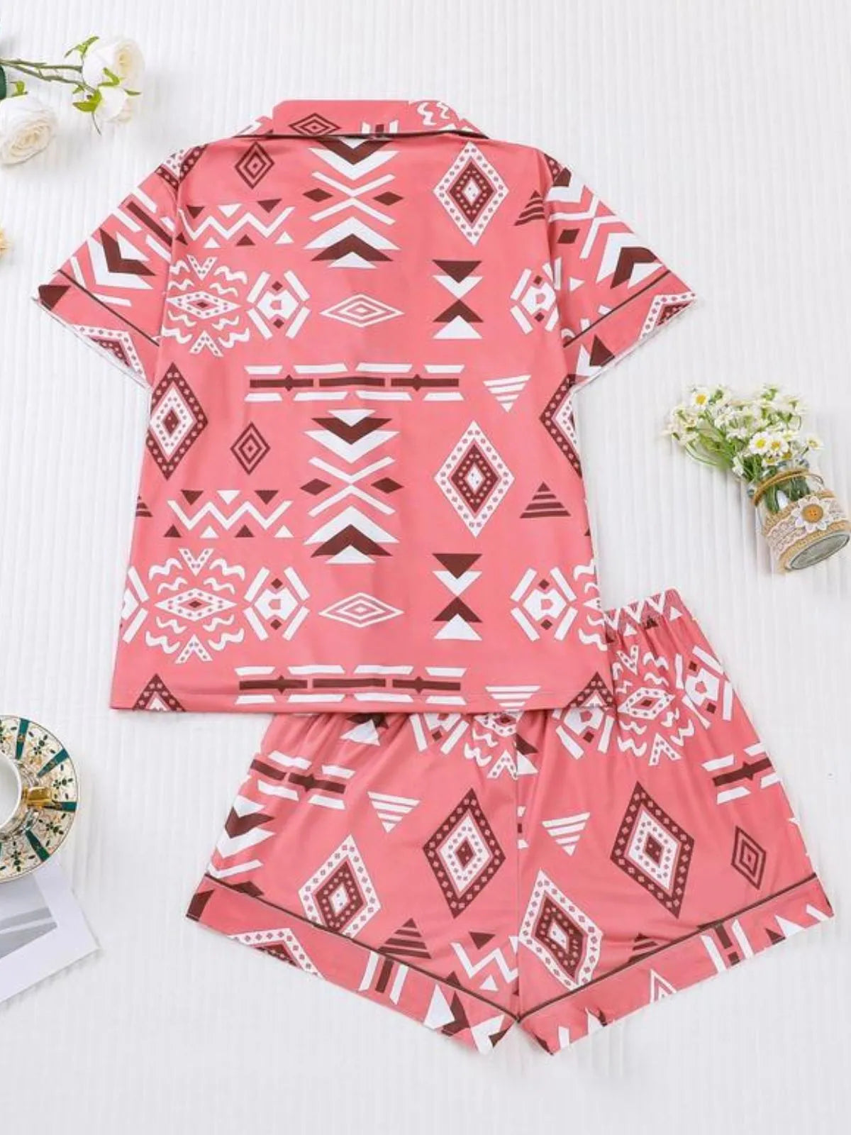 2pcs Casual Comfy Short Sleeve Button Geometric Pajama Shorts Set