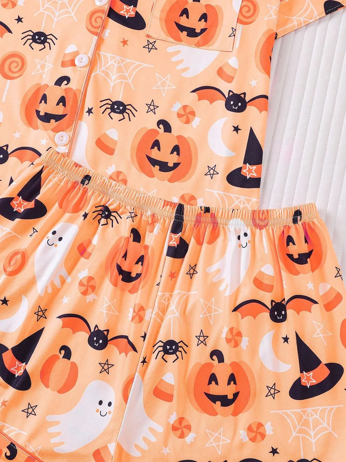 Halloween Women's Sleepwear Set, Soft Button Front Shirt & Elastic Shorts
