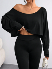 Solid Slashed Batwing Oblique Shoulder Long Sleeve Cropped T-Shirt