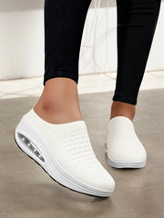 Breathable Mesh Slip-On White Round Toe PU Sole Sneakers
