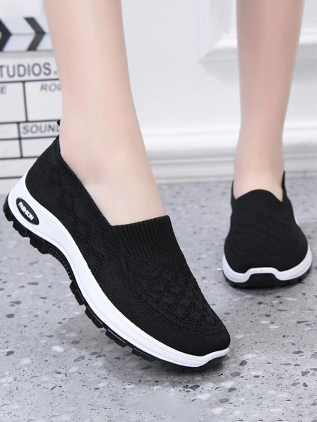 Casual Lightweight Breathable Pull On Sport Flats