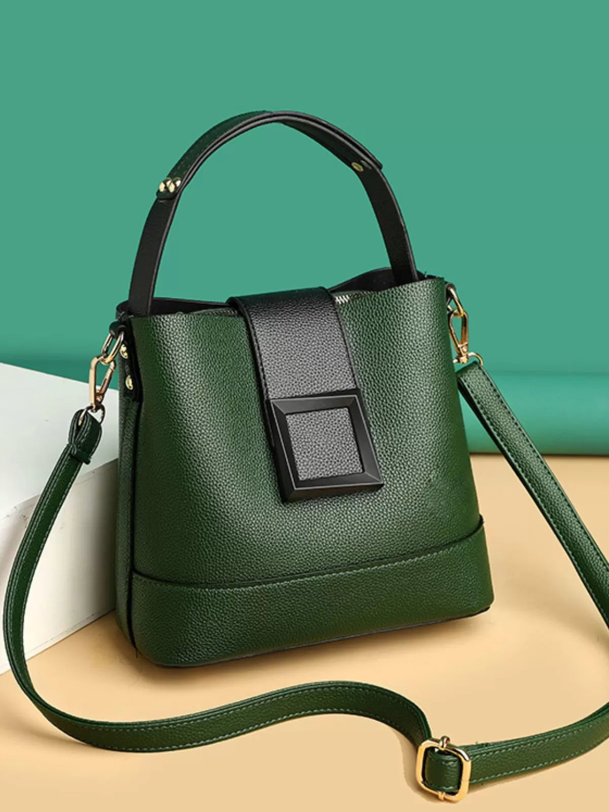 Casual Style 1pc Solid Metal Button Crossbody Bag