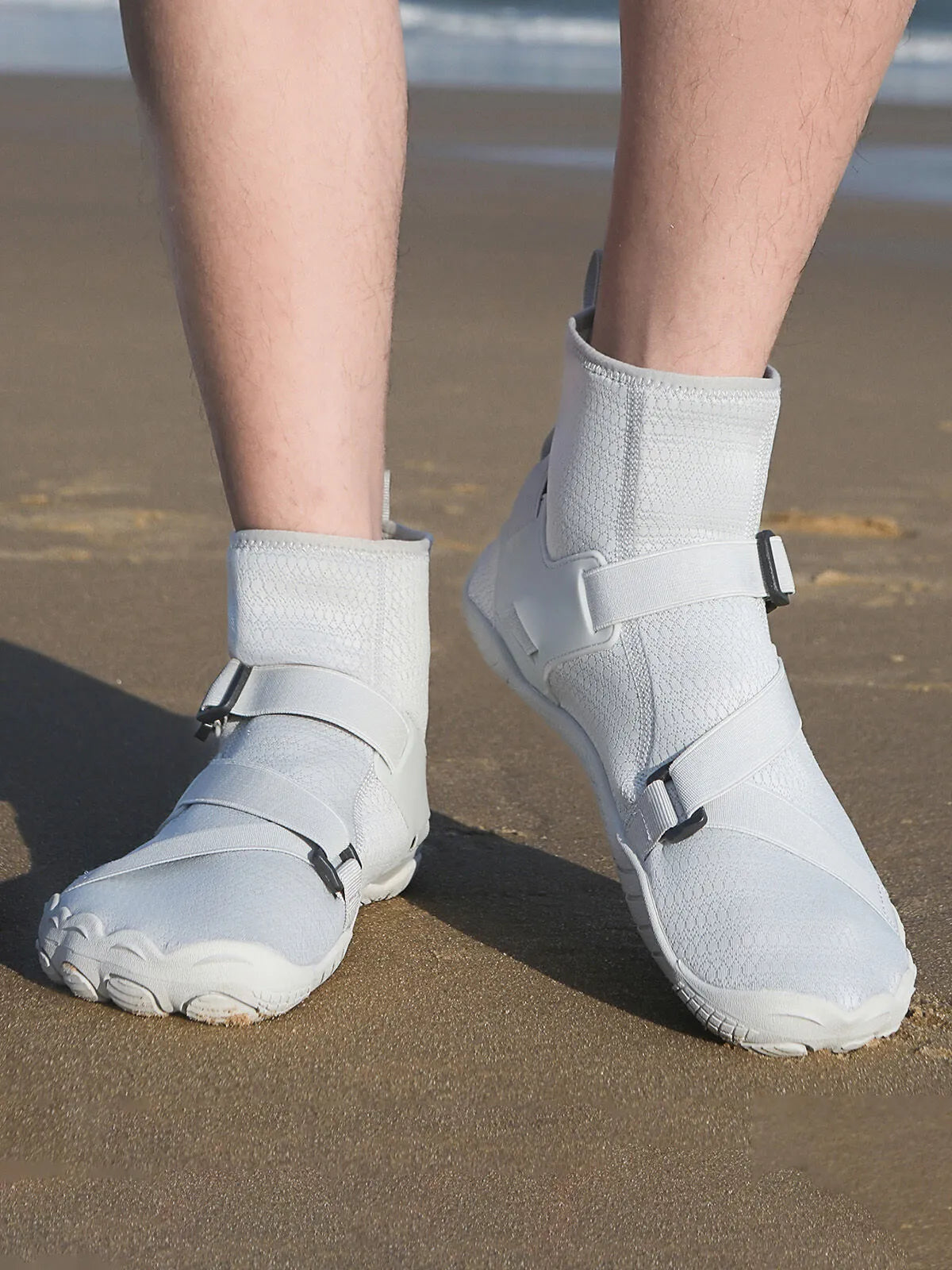 Solid High-cut Round Toe Casual Style Sneakers
