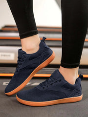 Casual Style Solid Mid-cup Flat Heel Sneakers