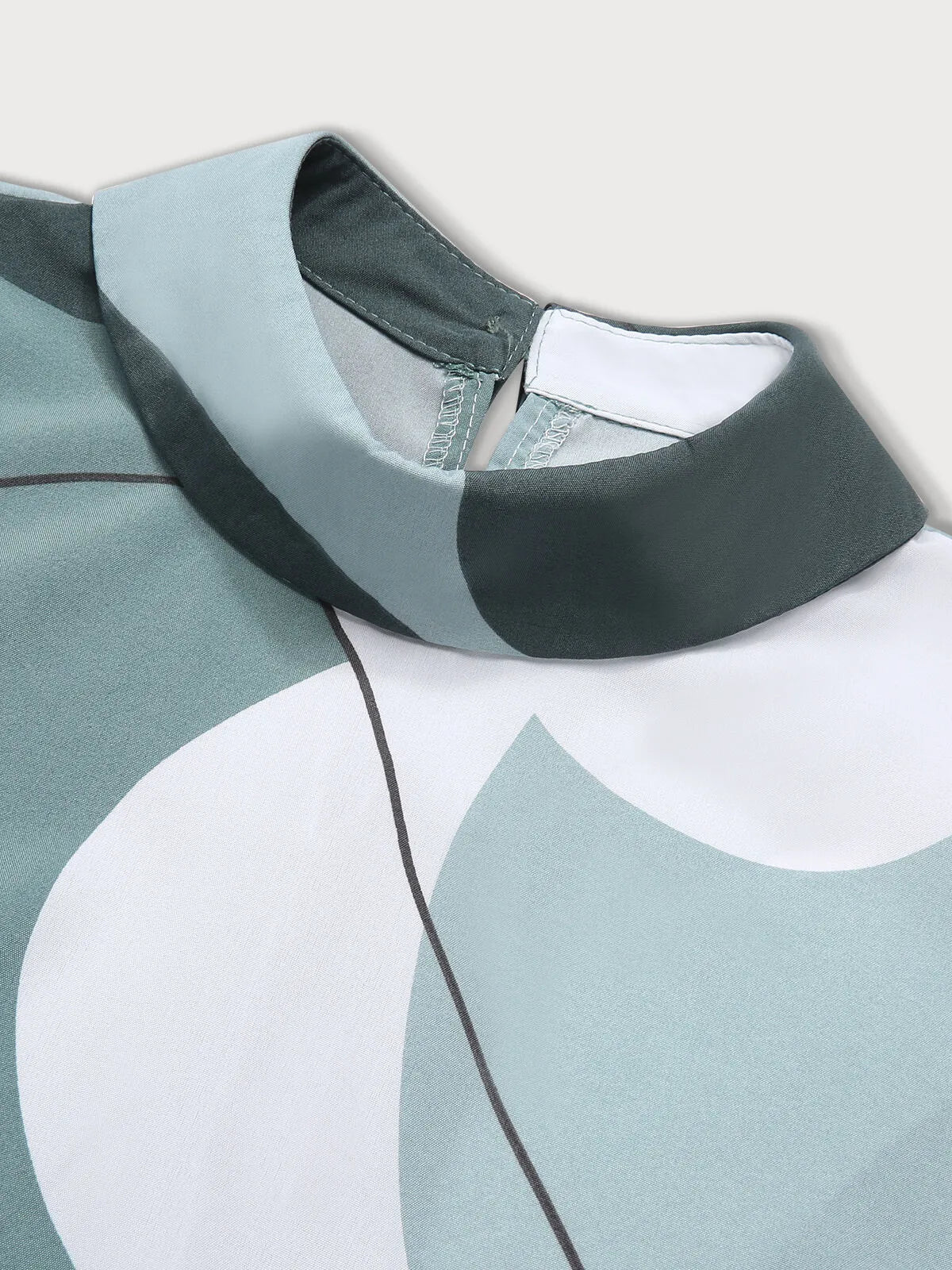 Colorblock Button Round Neck Tank