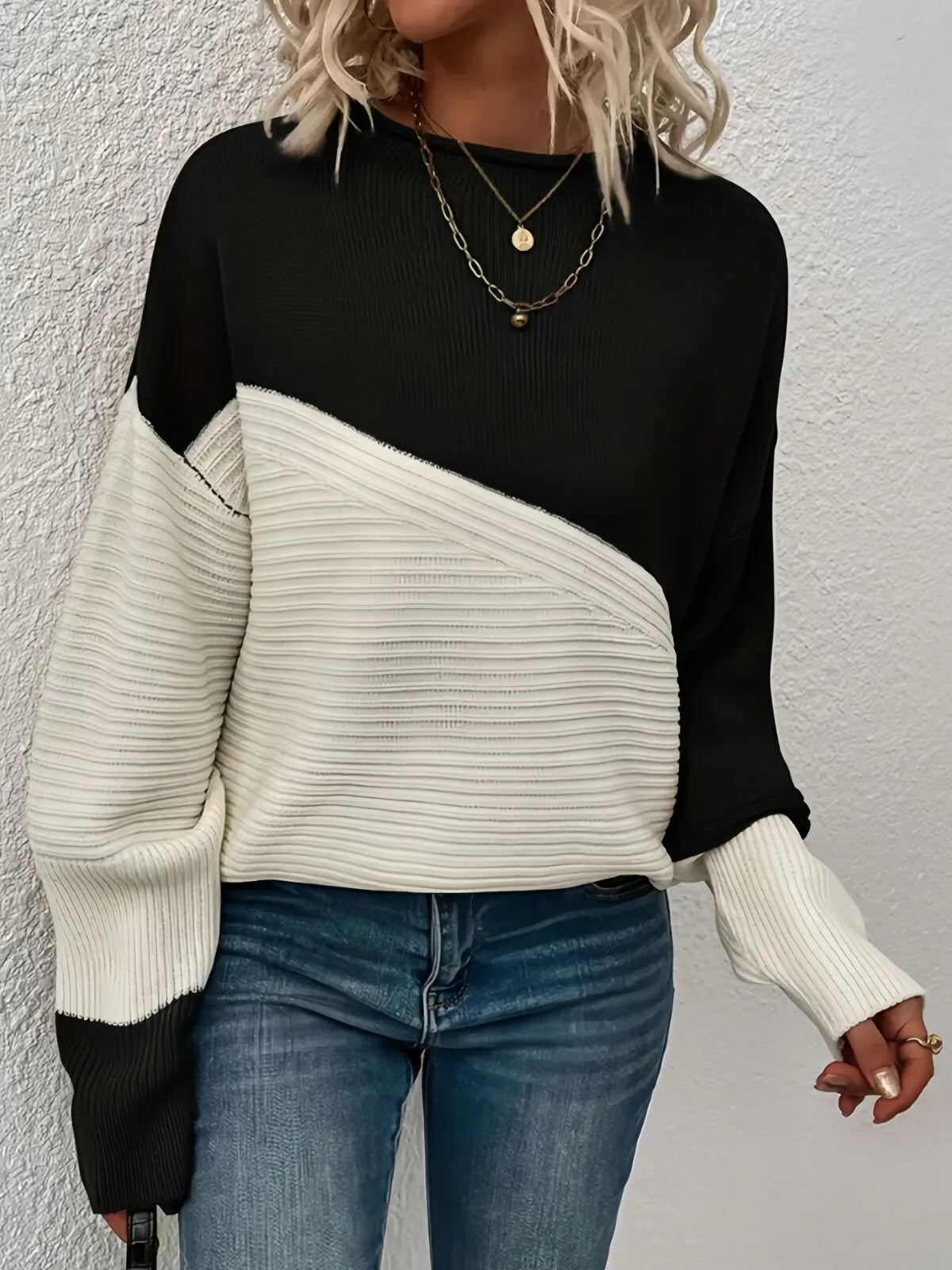 Colorblock Rib-knit Round Neck Drop Shoulder Knitwear Sweater