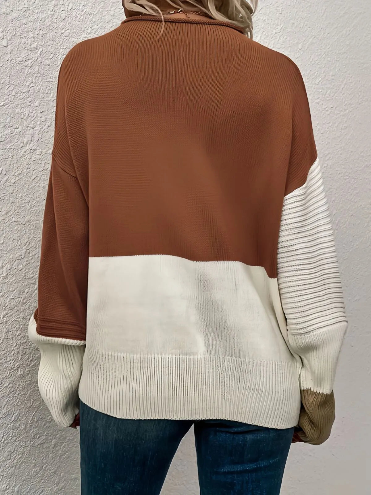 Colorblock Rib-knit Round Neck Drop Shoulder Knitwear Sweater