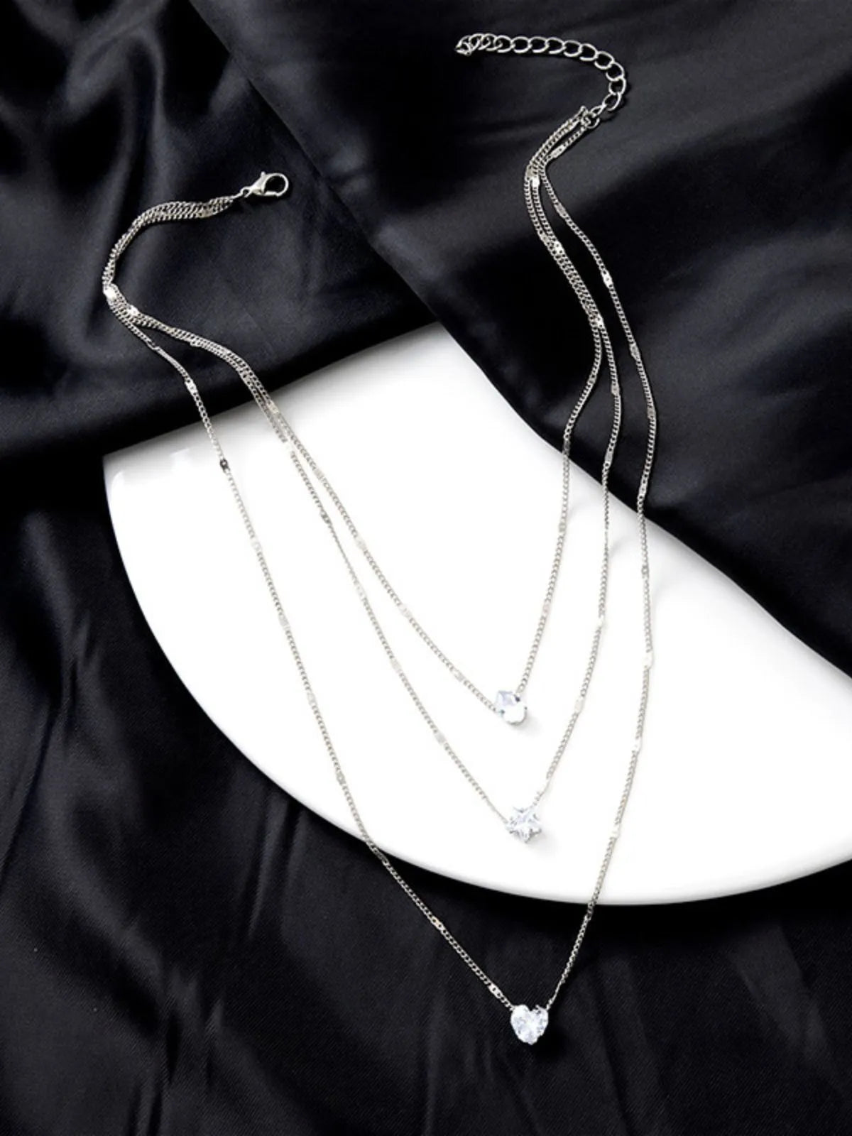 Dainty Gold Layering Zinc Alloy Chain 1pc Necklace 