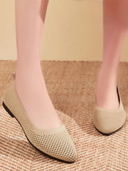 Elegant Snip Toe Breathable Lightweight Work Flats