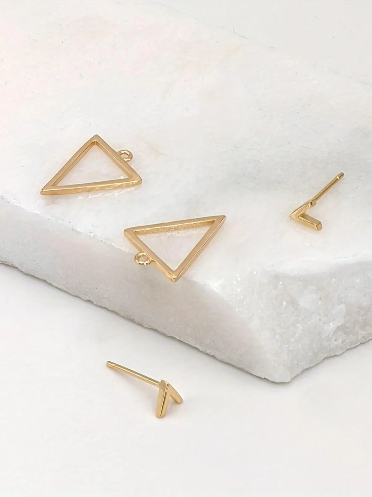 Elegant Style 1 Pair Copper Stud Earrings