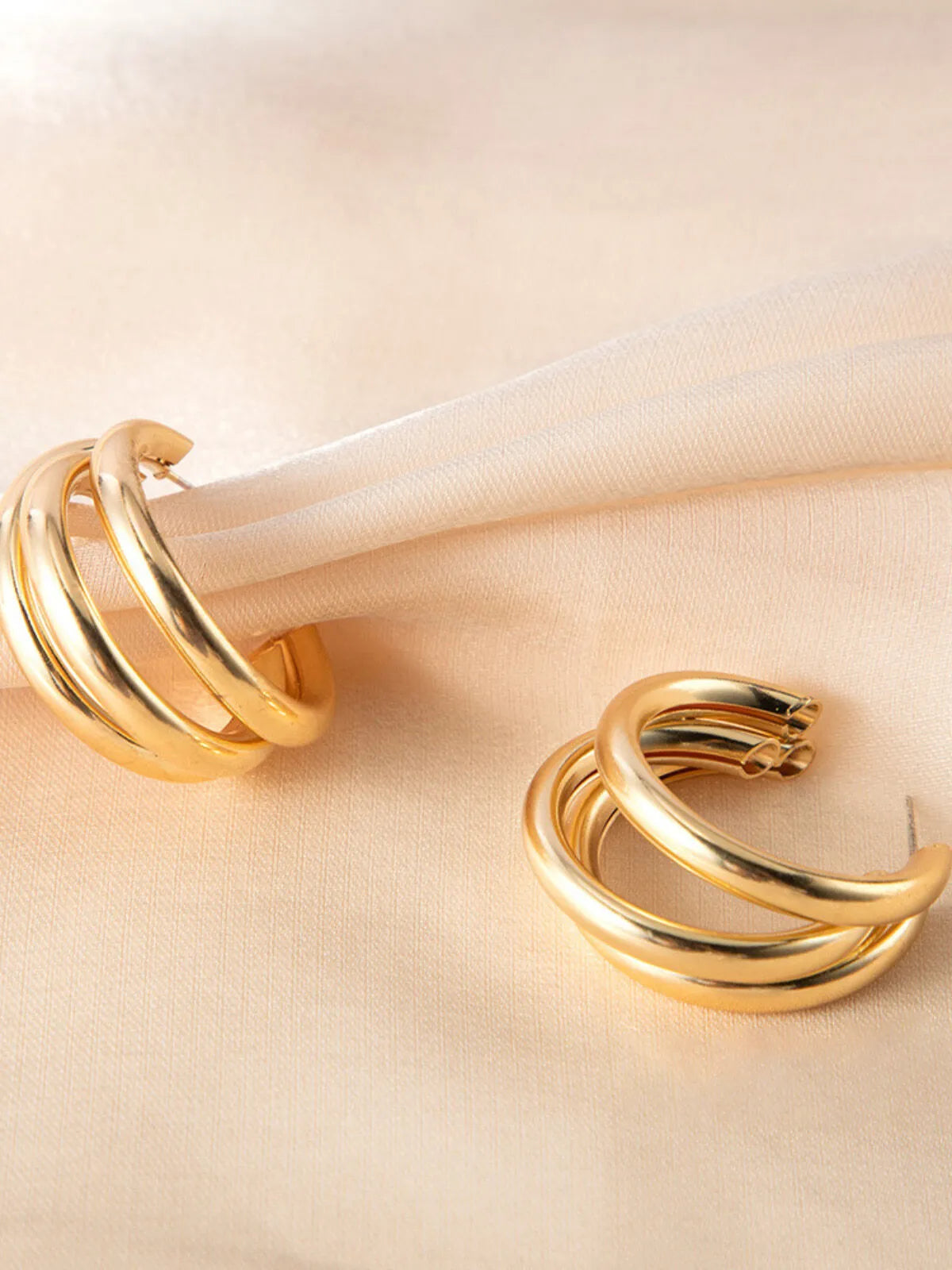 Elegant Style 1 Pair Geometric Lron Earring