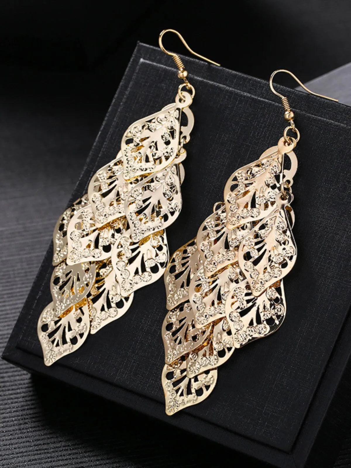 Nature Inspired Wrought Iron Leaf Dangle 1 Pair Earrings