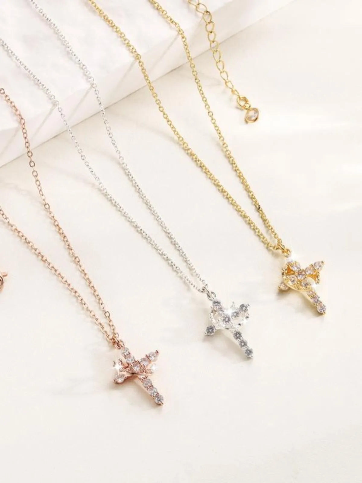 1pc Simple Crown Cross Pendant All-match Exquisite Jewelry Necklace for Women & Men
