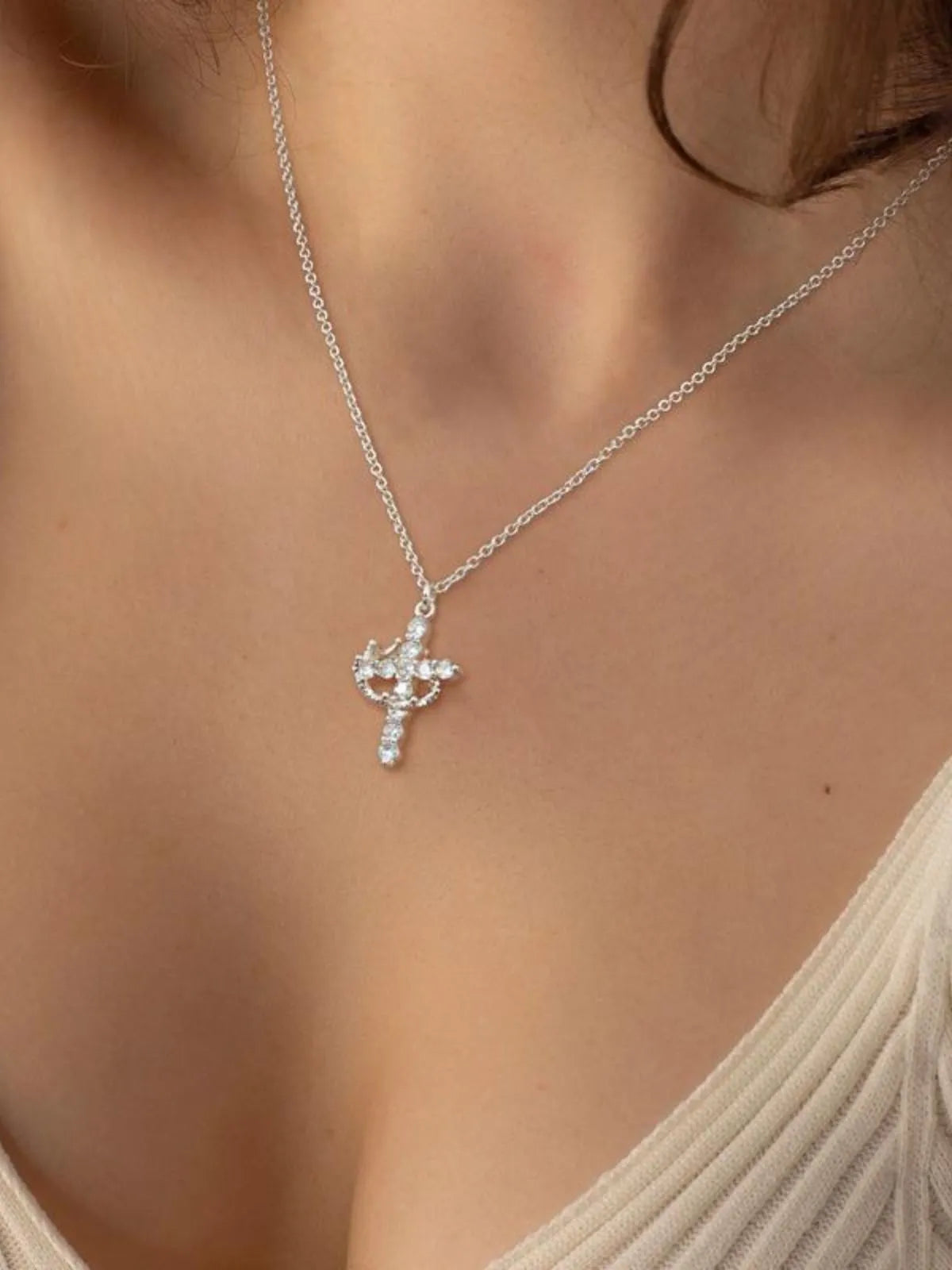 1pc Simple Crown Cross Pendant All-match Exquisite Jewelry Necklace for Women & Men