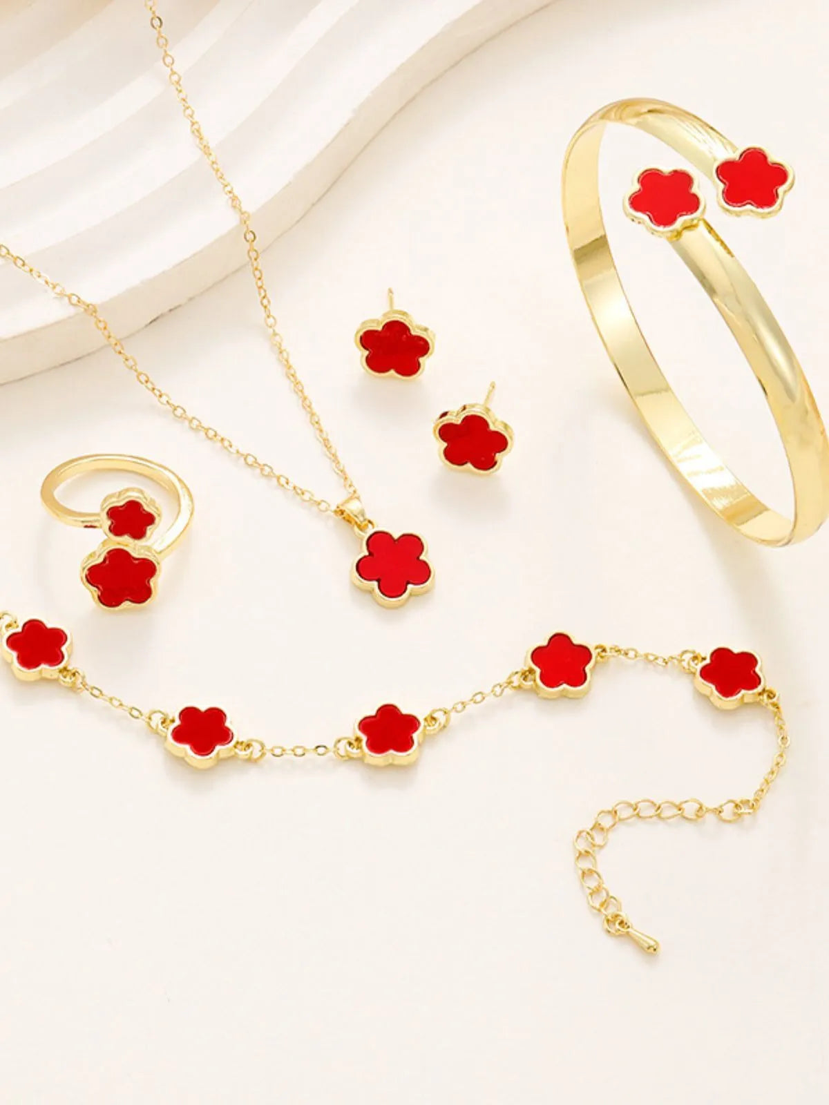 Elegant Style 5pcs Flowers Alloy Earrings & Necklace & Bracelets & Ring Accessories Set
