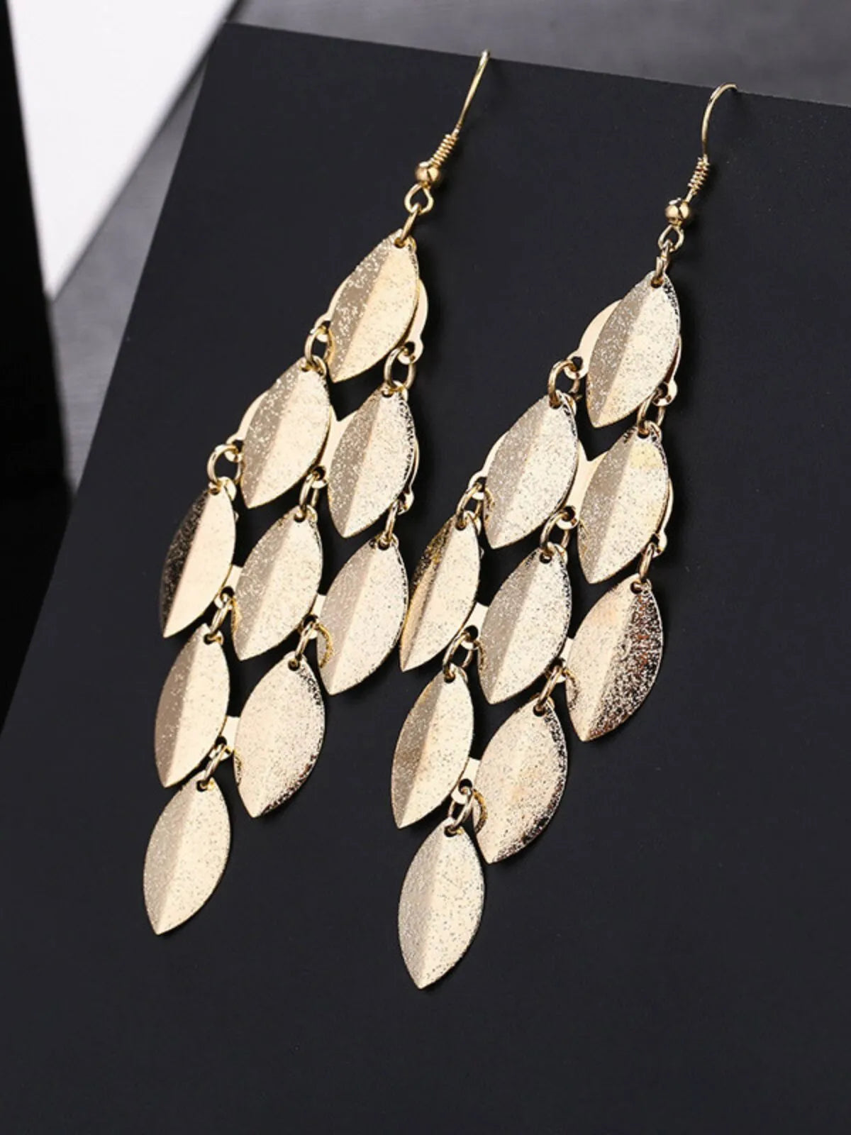 Elegant Textured Wrought Iron Statement 1 Pair Earrings