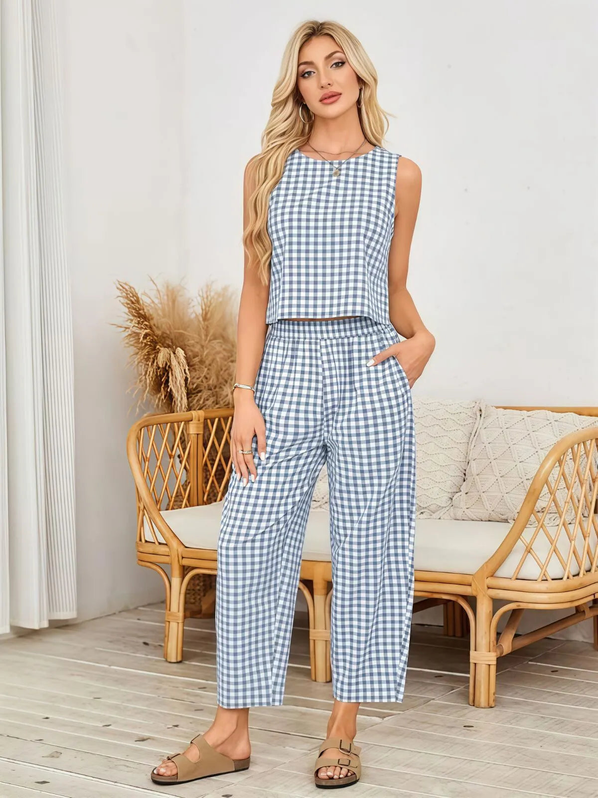 Gingham Plaid Round Neck Pocket Sleeveless Crop Tank & Gingham Plaid Wide Leg Pants, Women 2 Piece Sets