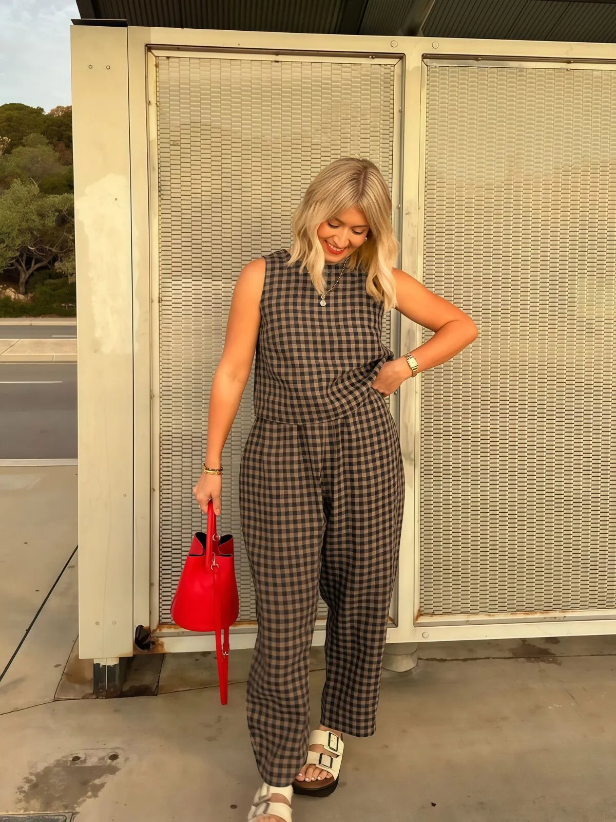 Gingham Plaid Round Neck Pocket Sleeveless Crop Tank & Gingham Plaid Wide Leg Pants, Women 2 Piece Sets