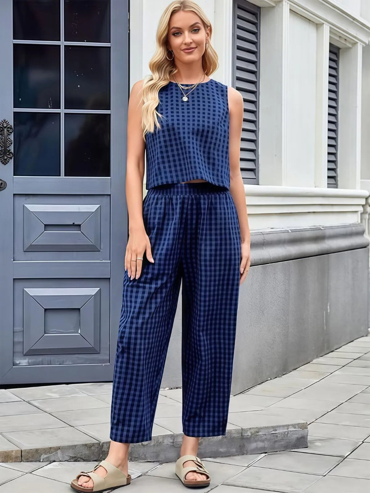 Gingham Plaid Round Neck Pocket Sleeveless Crop Tank & Gingham Plaid Wide Leg Pants, Women 2 Piece Sets