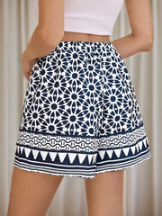 Graphic Knot Medium Rise Shorts