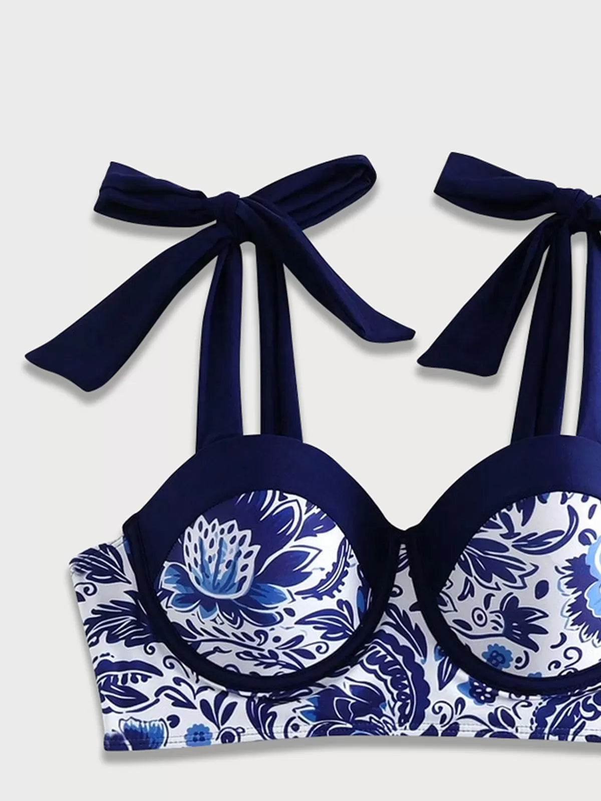 Graphic Plants Low Rise Spaghetti Strap Bikini 