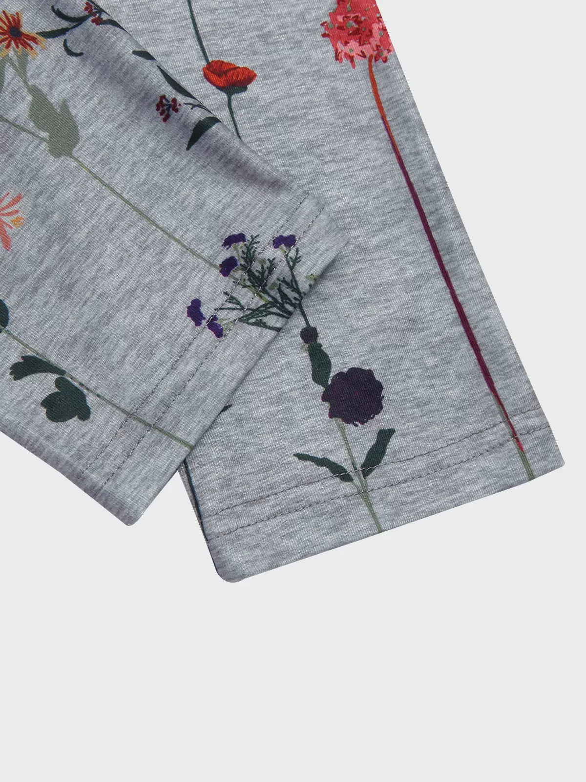 Graphic Round Neck Long Sleeve T-shirt