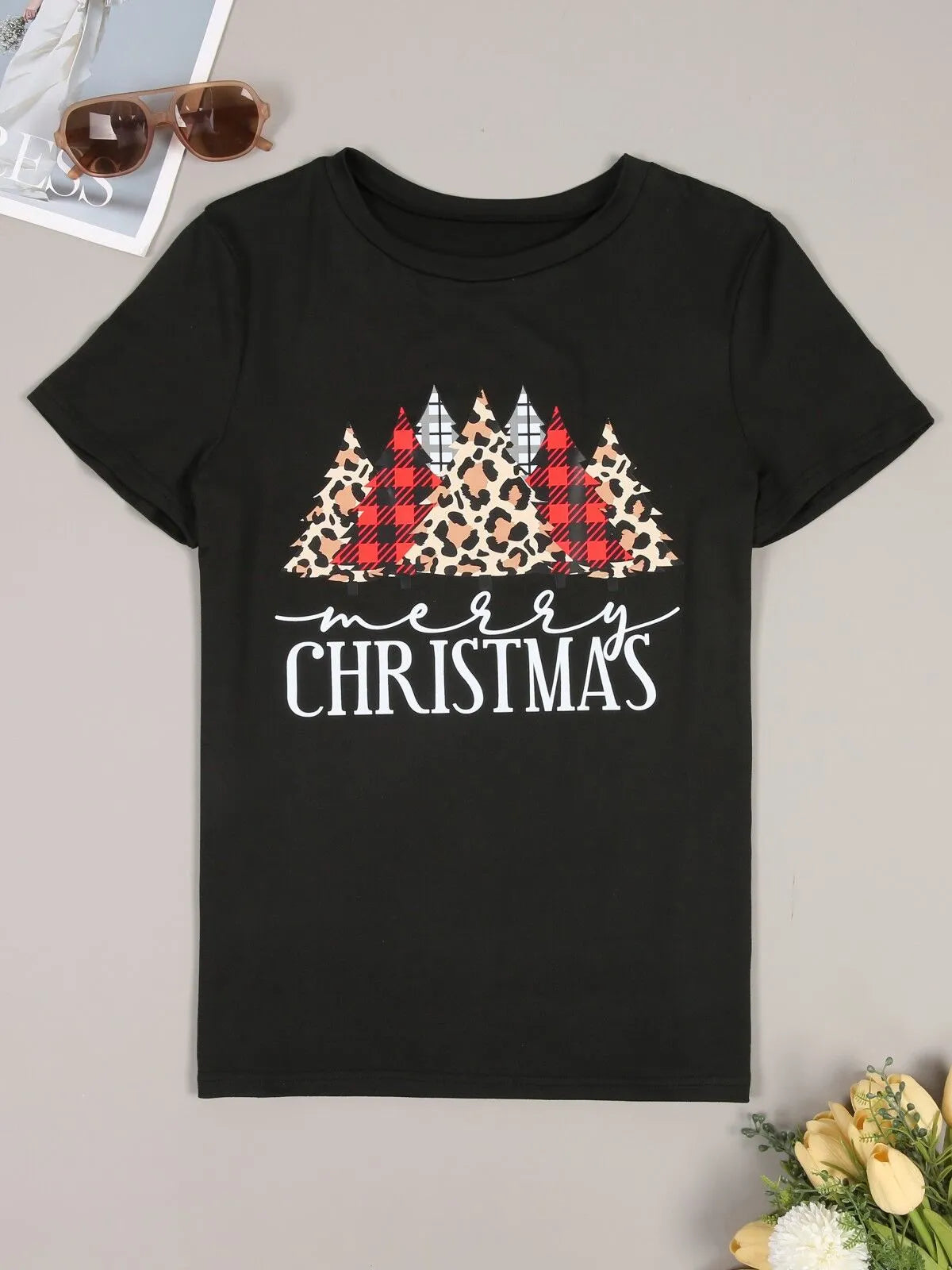Graphic Round Neck Regular Sleeve Short Sleeve T-shirt