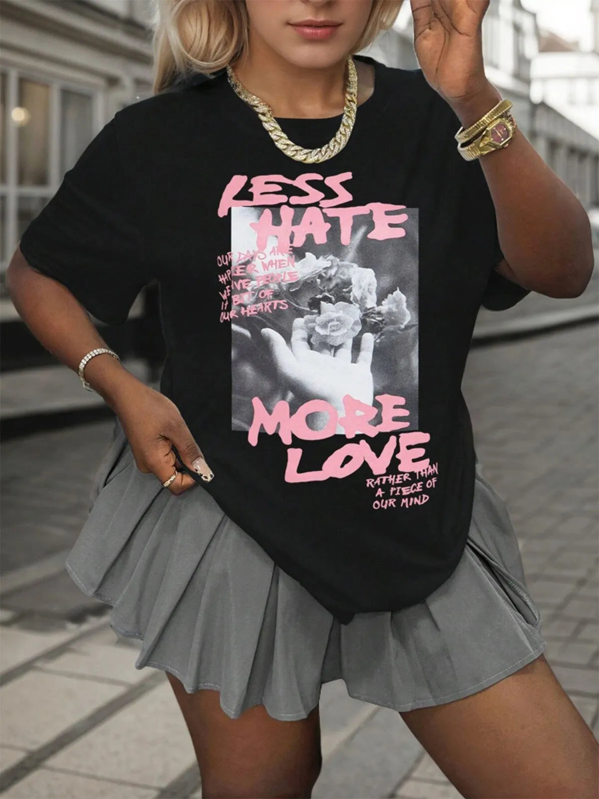 Graphic Round Neck Short Sleeve T-shirt