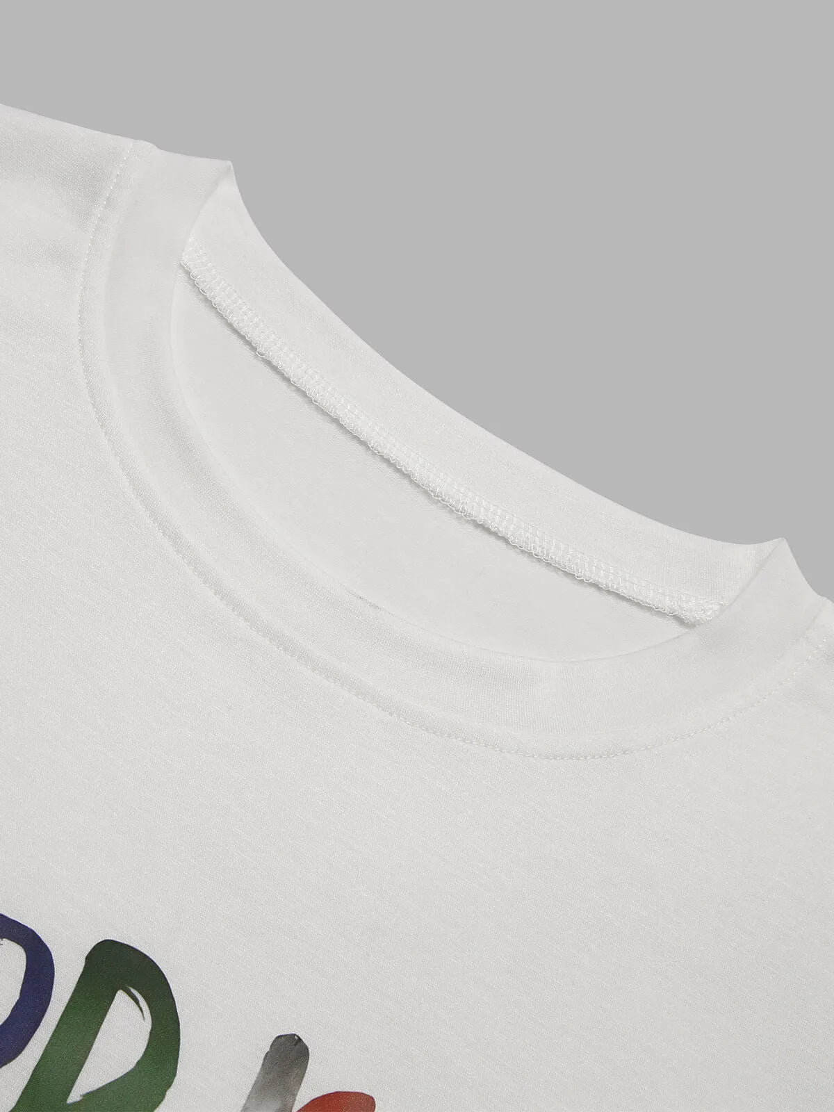 Graphic Round Neck Short Sleeve T-shirt