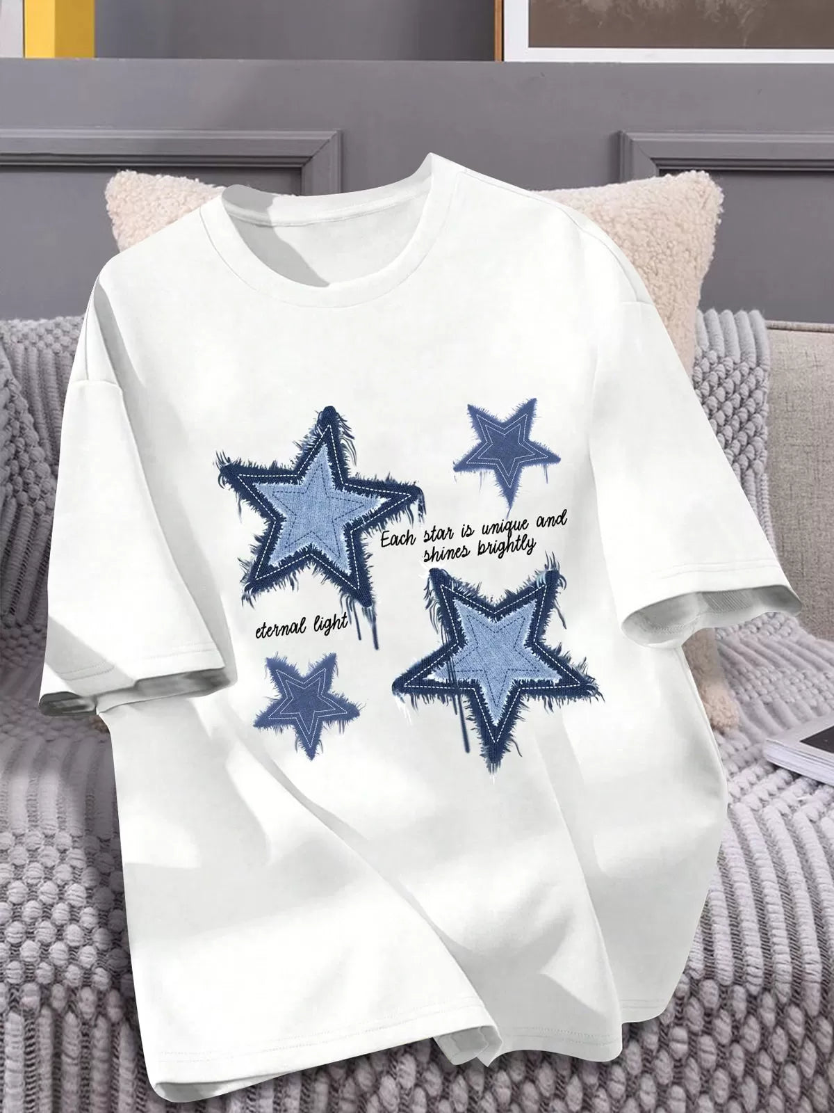 Graphic Round Neck Short Sleeve T-shirt
