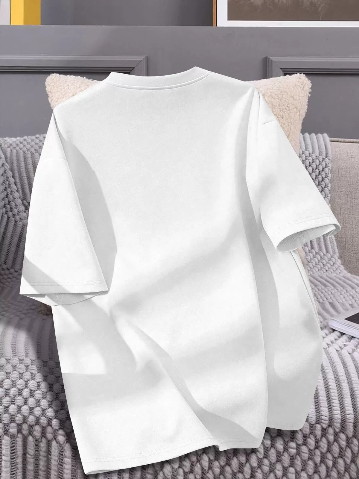 Graphic Round Neck Short Sleeve T-shirt