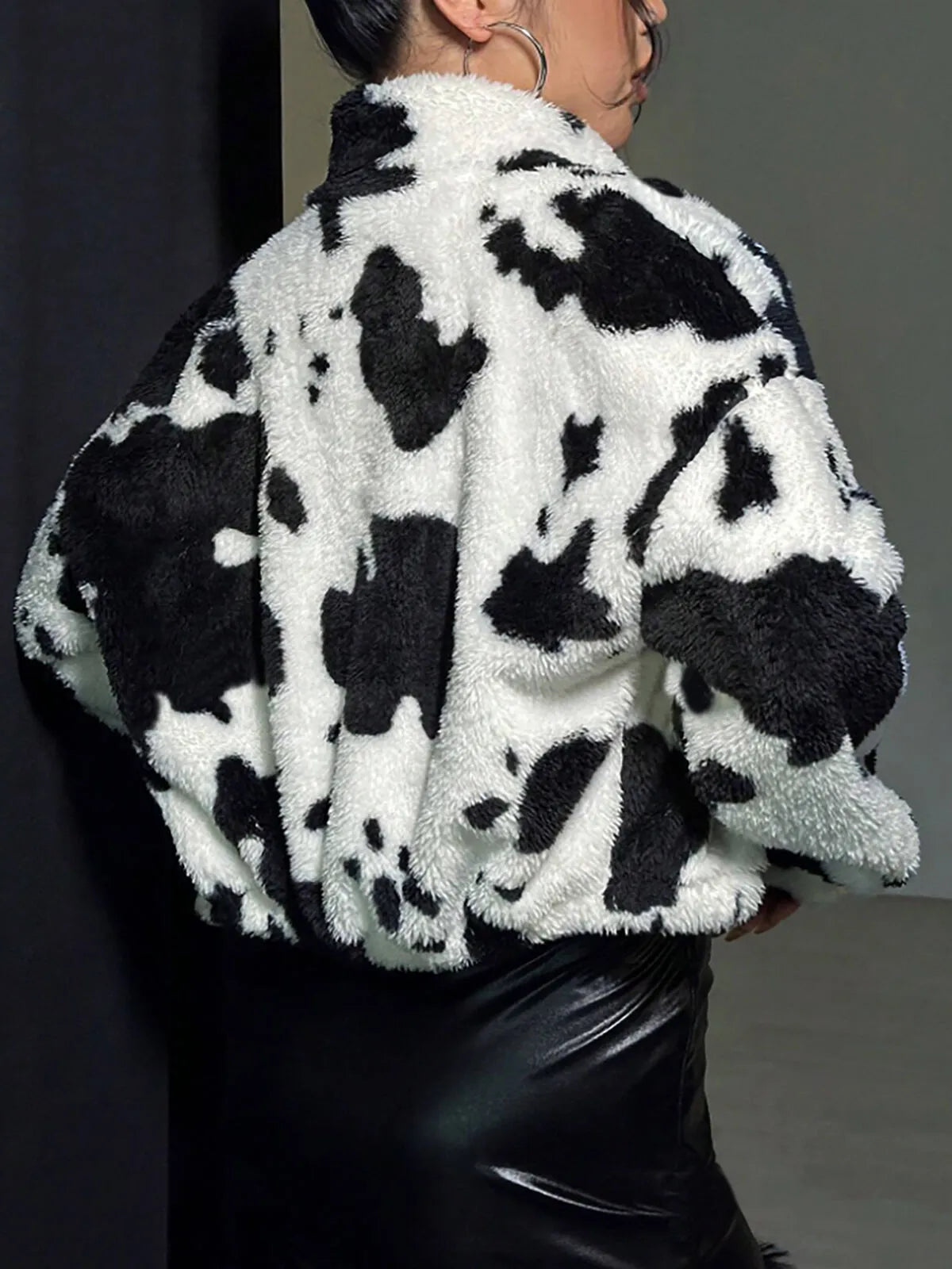 Graphic Zipper High Neck Mock Regular Sleeve Coat