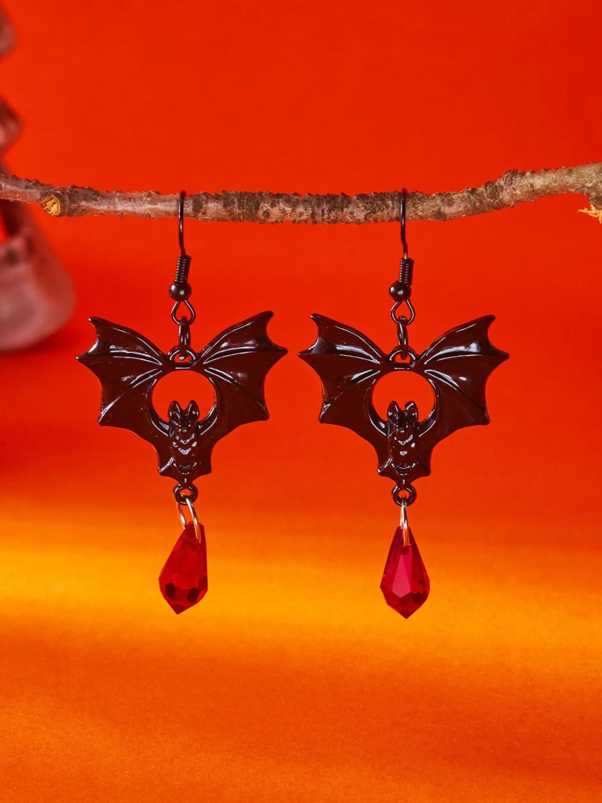 Halloween 1 Pair Dark Gothic Punk Style Black Bat and Red Crystal Earrings