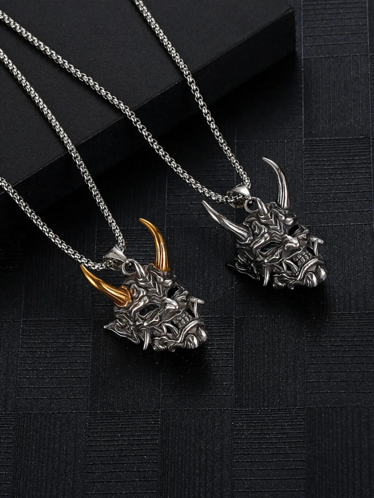 Halloween 1pc Devil Mask Gothic Skull pendant Masquerade Party Necklace