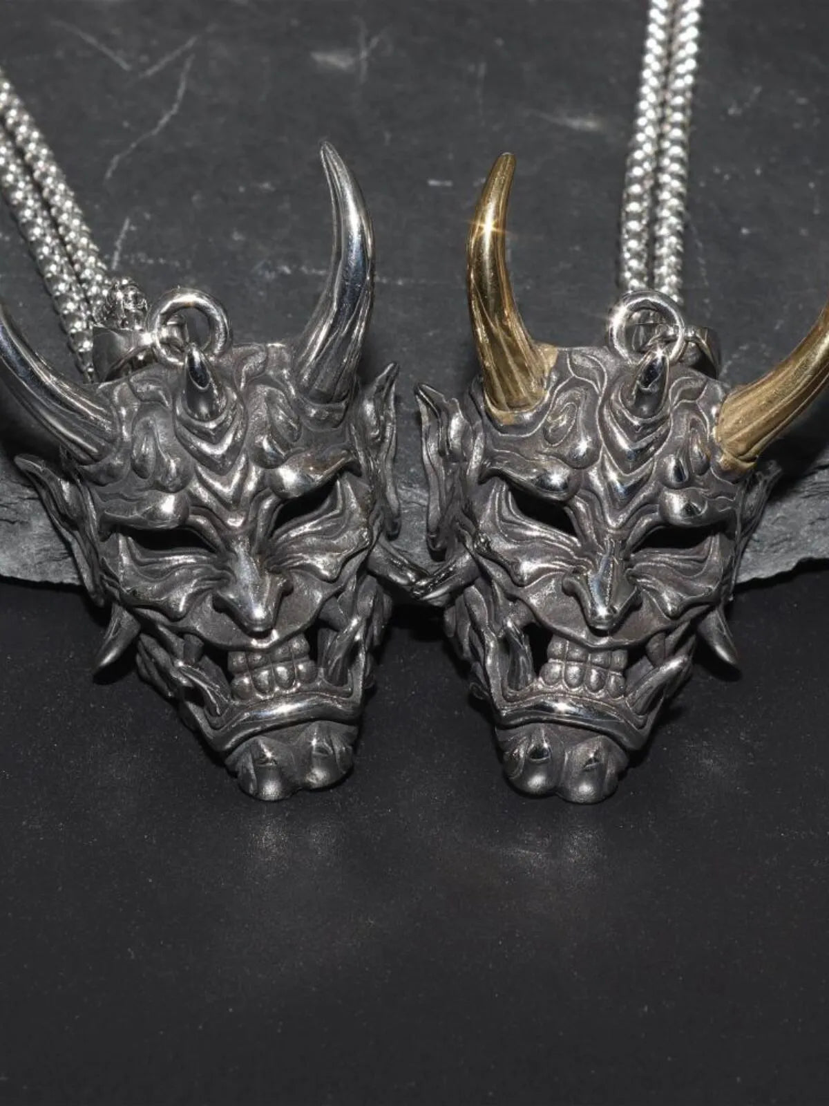 Halloween 1pc Devil Mask Gothic Skull pendant Masquerade Party Necklace