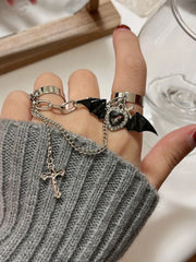 Halloween Gothic Black Bat Wing Cross Chain Rings Y2K Kpop Dark Crystal Heart Zircon Cross Rings