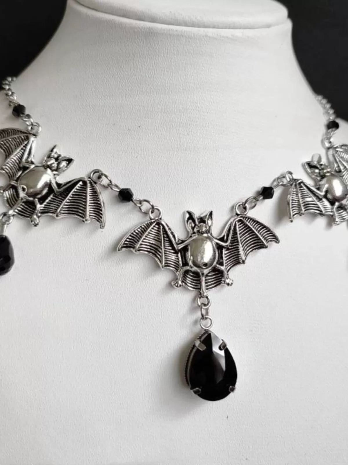 Halloween Gothic Punk Vampire Bat Bloody Crystals Necklace
