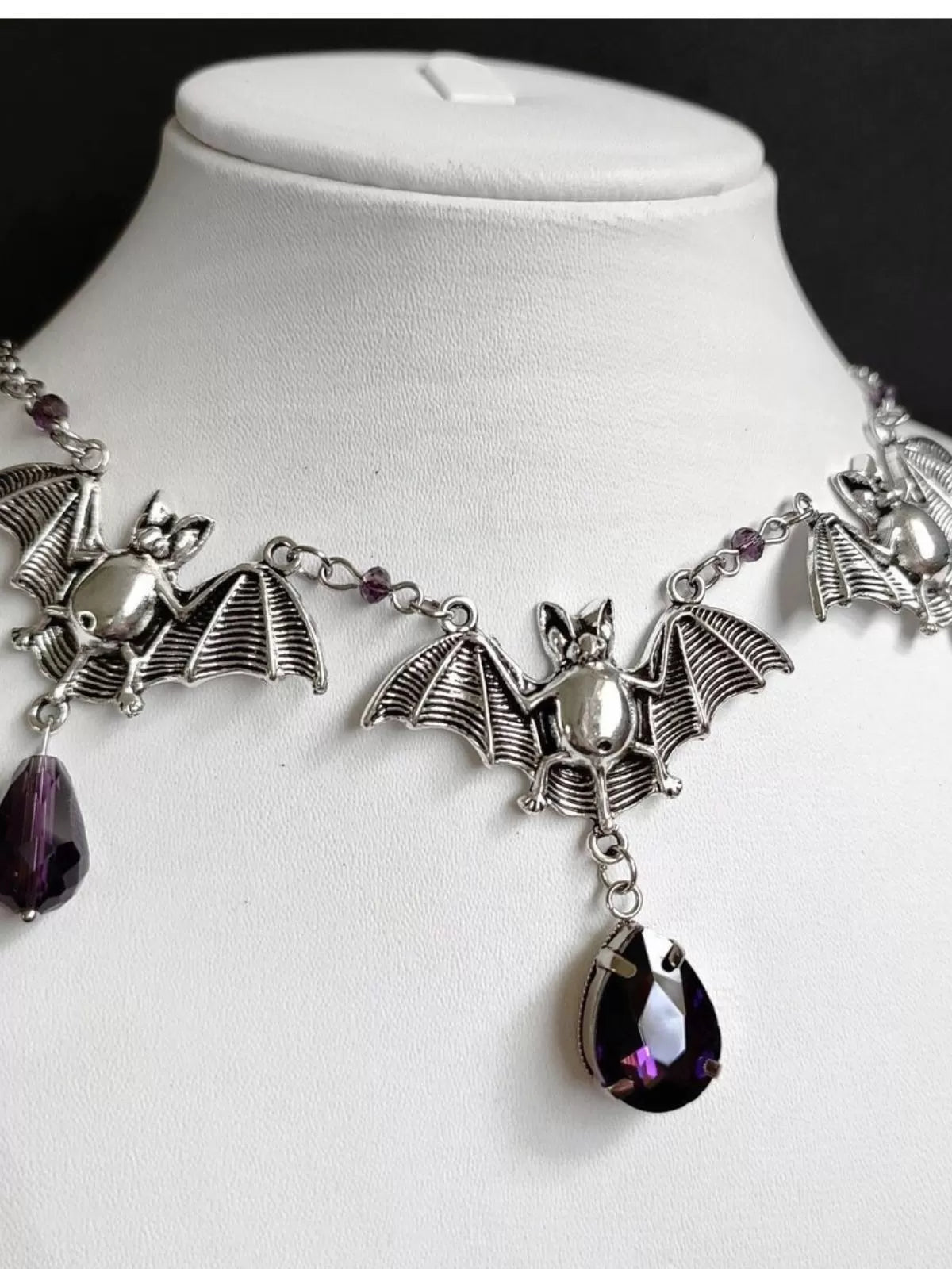 Halloween Gothic Punk Vampire Bat Bloody Crystals Necklace