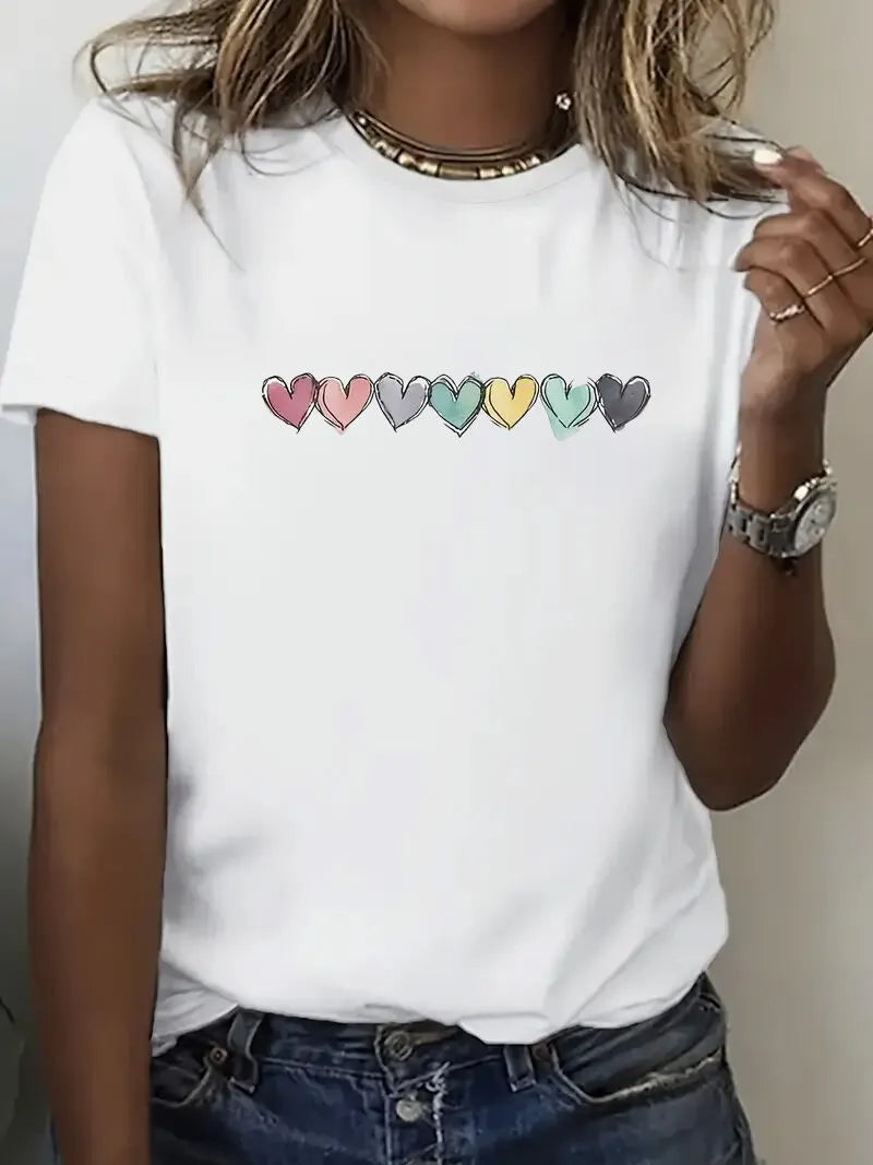Heart Round Neck Regular Sleeve Short Sleeve T-shirt