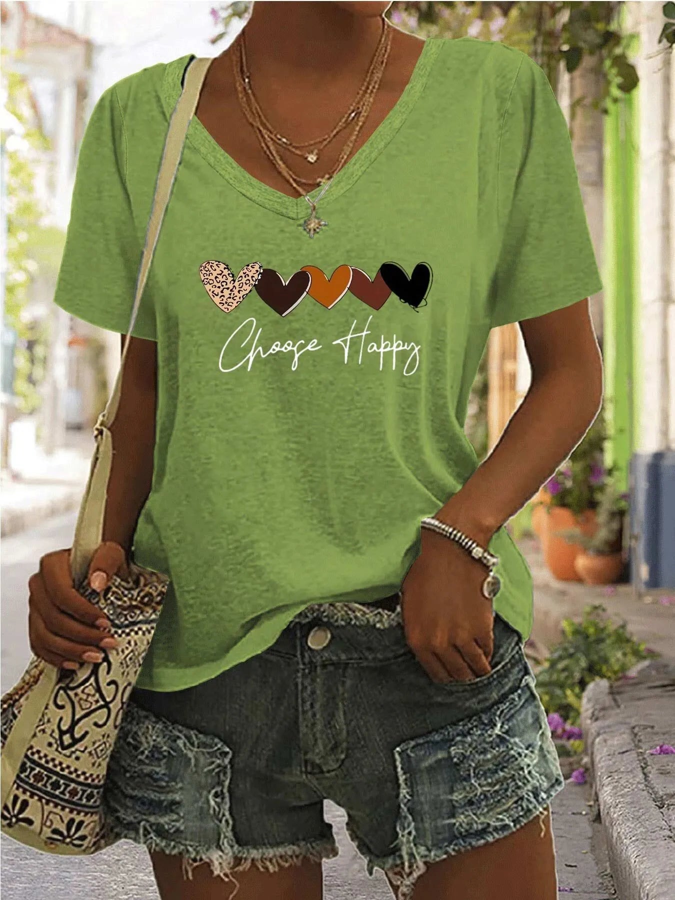 Heart V-neck Regular T-shirt