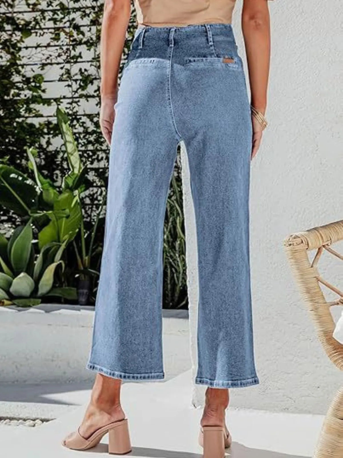 Stretchy High Waisted Stretchy Straight Leg Buttoned Loose Pocket Denim Jeans