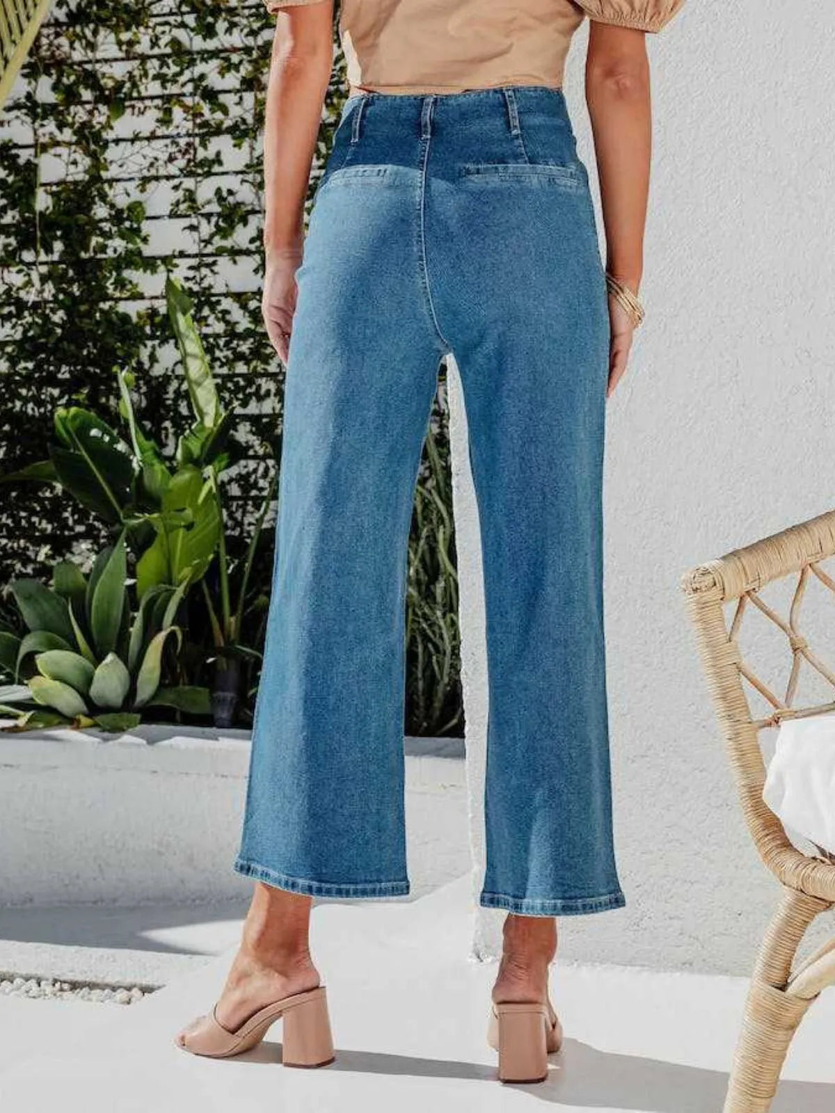 Stretchy High Waisted Stretchy Straight Leg Buttoned Loose Pocket Denim Jeans