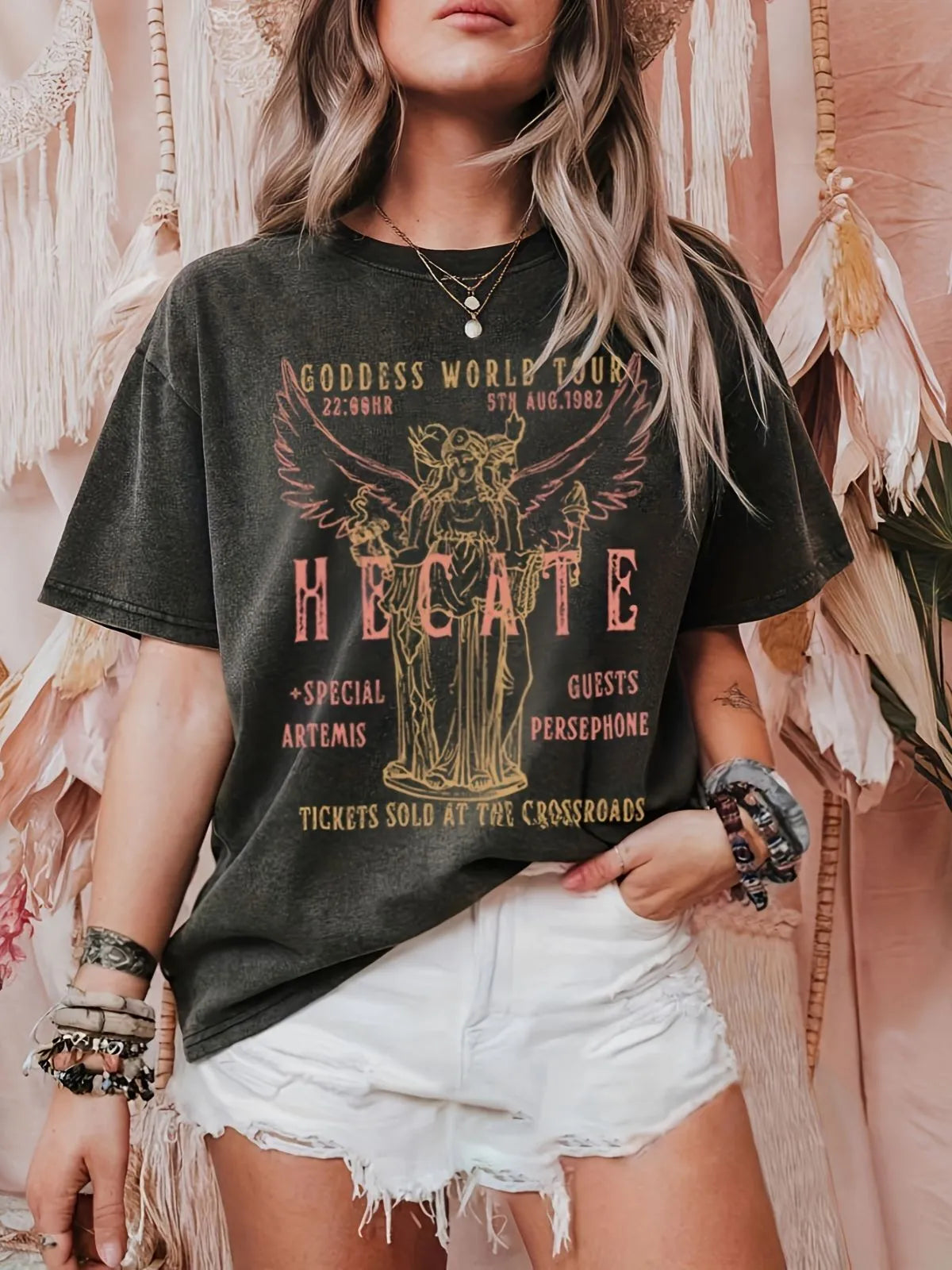 Letter Round Neck Regular Sleeve Short Sleeve T-shirt