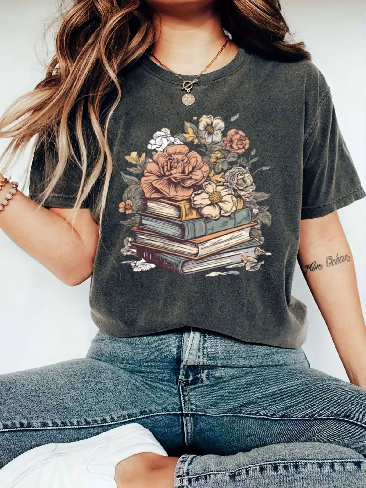 Letter Round Neck Regular Sleeve Short Sleeve T-shirt